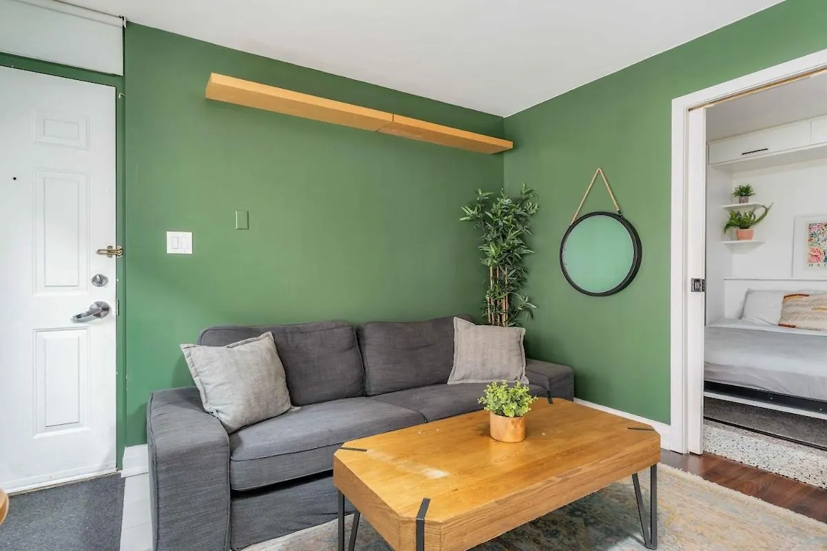 Stylish 1Bd In Liberty 5 Min Uber To Cn Tower Apartamento Toronto Canadá